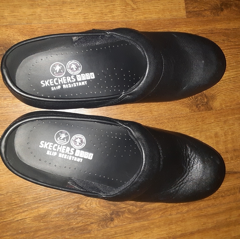 Sketchers work shoes